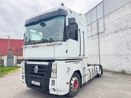 Trator Renault Magnum 480 dxi ano 2012 c/Retarder